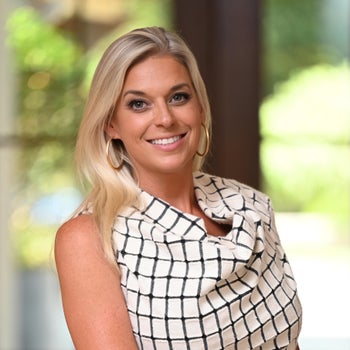 Portrait of Meredith Folger Amon, Gulf Coast Real Estate Advisor